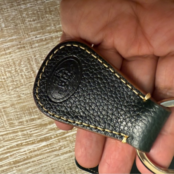 Dooney & Bourke Green and Brown Leather Shoulder Bag with Hobo Style, & Acc. UGC - Picture 6 of 16